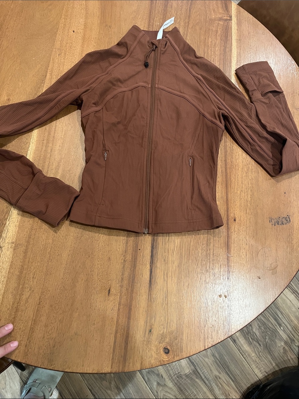 lululemon define crop style athletica Ribbed Full-Zip Jacket in Chestnut